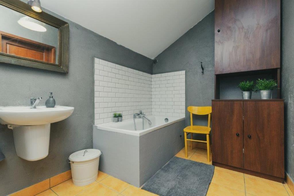 Апартаменти Apartament Stare Miasto Тчев Екстер'єр фото